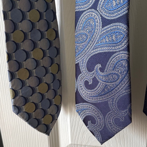 Men's ties-assorted - Picture 4 of 4